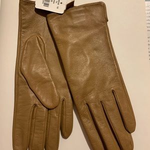 Leather Gloves NWT